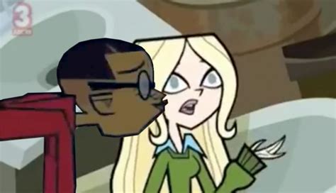 total drama dawn kisses cameron.
